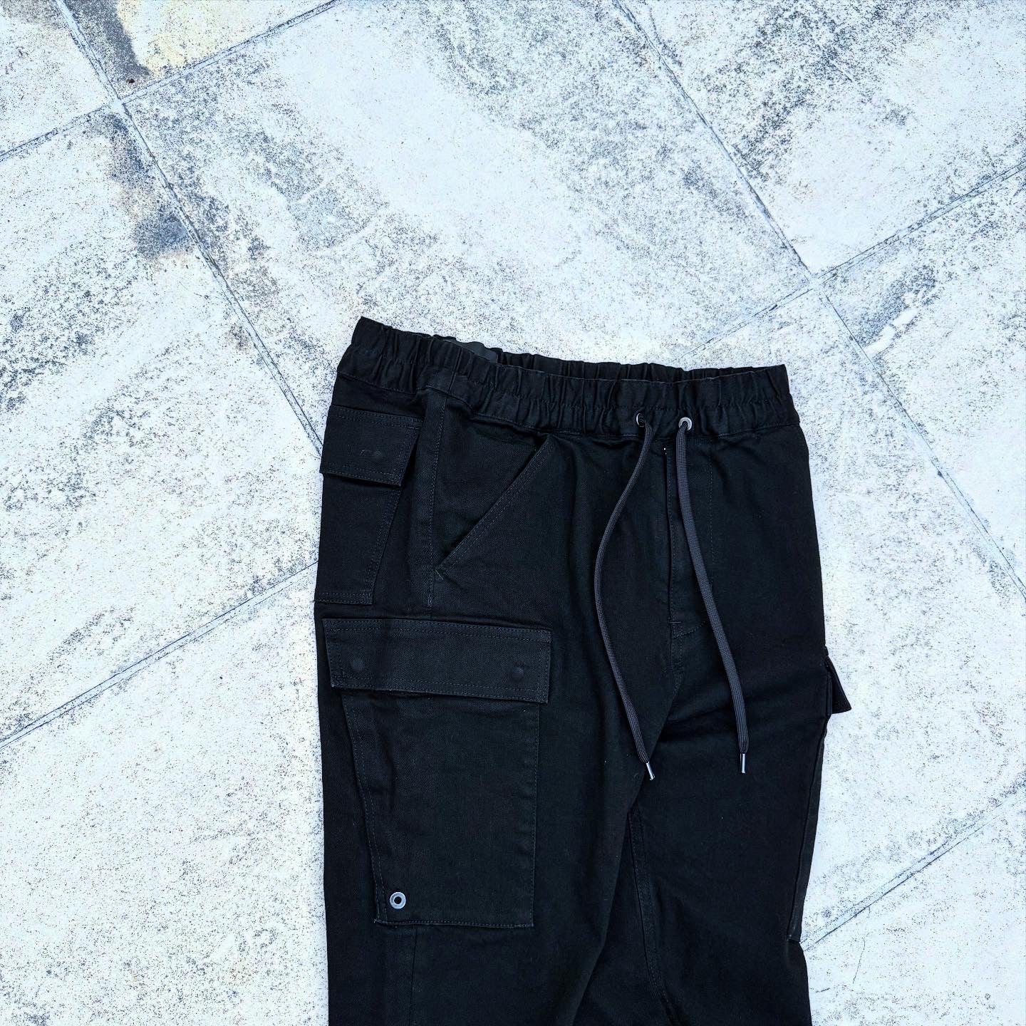 「DERANGE(デランジ)」ONE WASH DENIM CARGO SKINNY PANTS