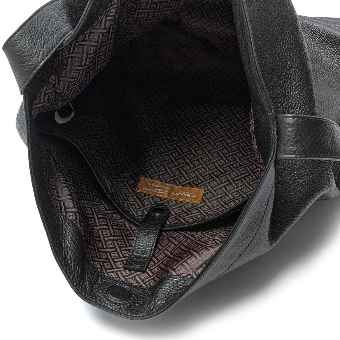 Adjustable Shoulder