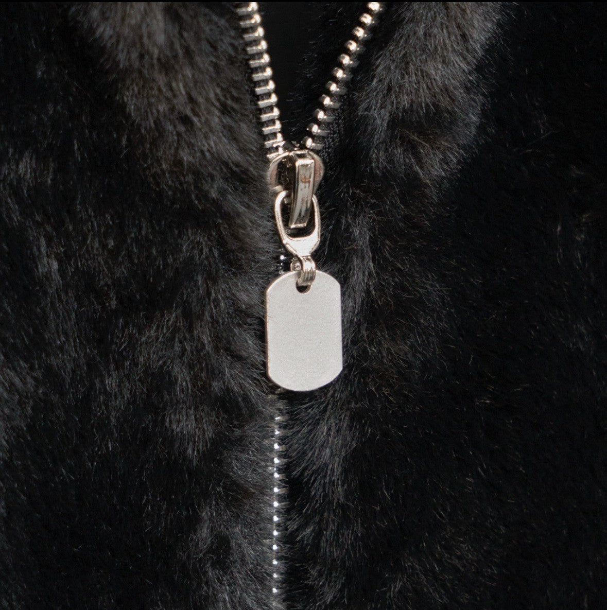 THE BAR別注フェイクミンクフード付ブルゾン「MOUSSES(ムース)」#ブラック