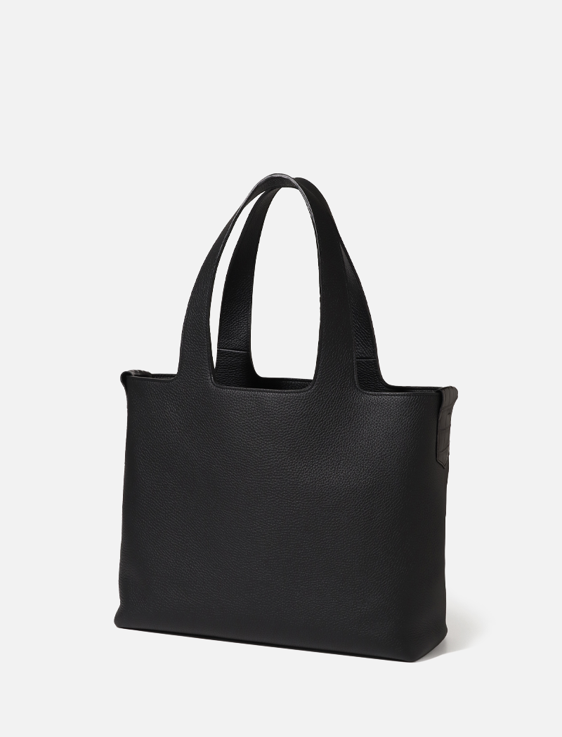 Haute leather tote bag BELVOYE × TRACER