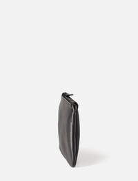 Haute leather pouch MMsize ( ram leather )