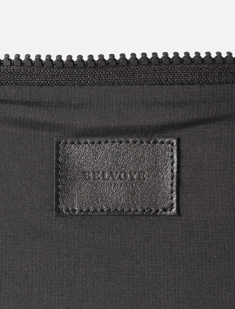 Haute leather pouch PMsize ( cow leather )