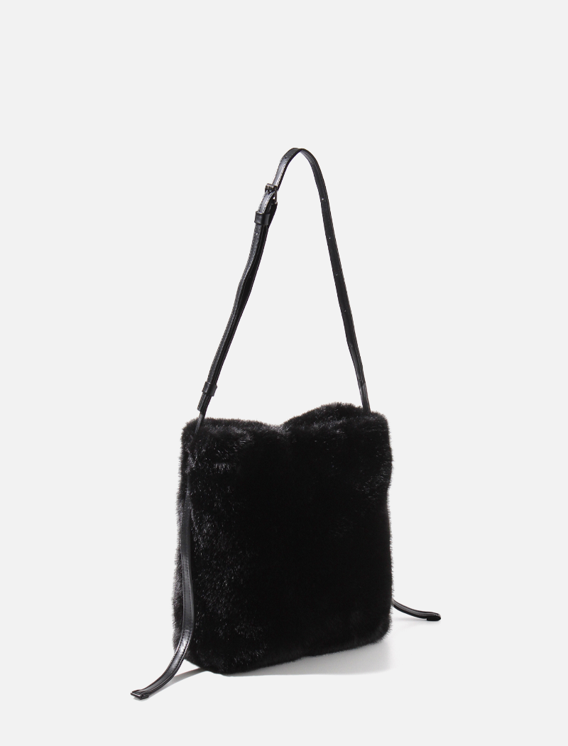 CRAMANT BLACK