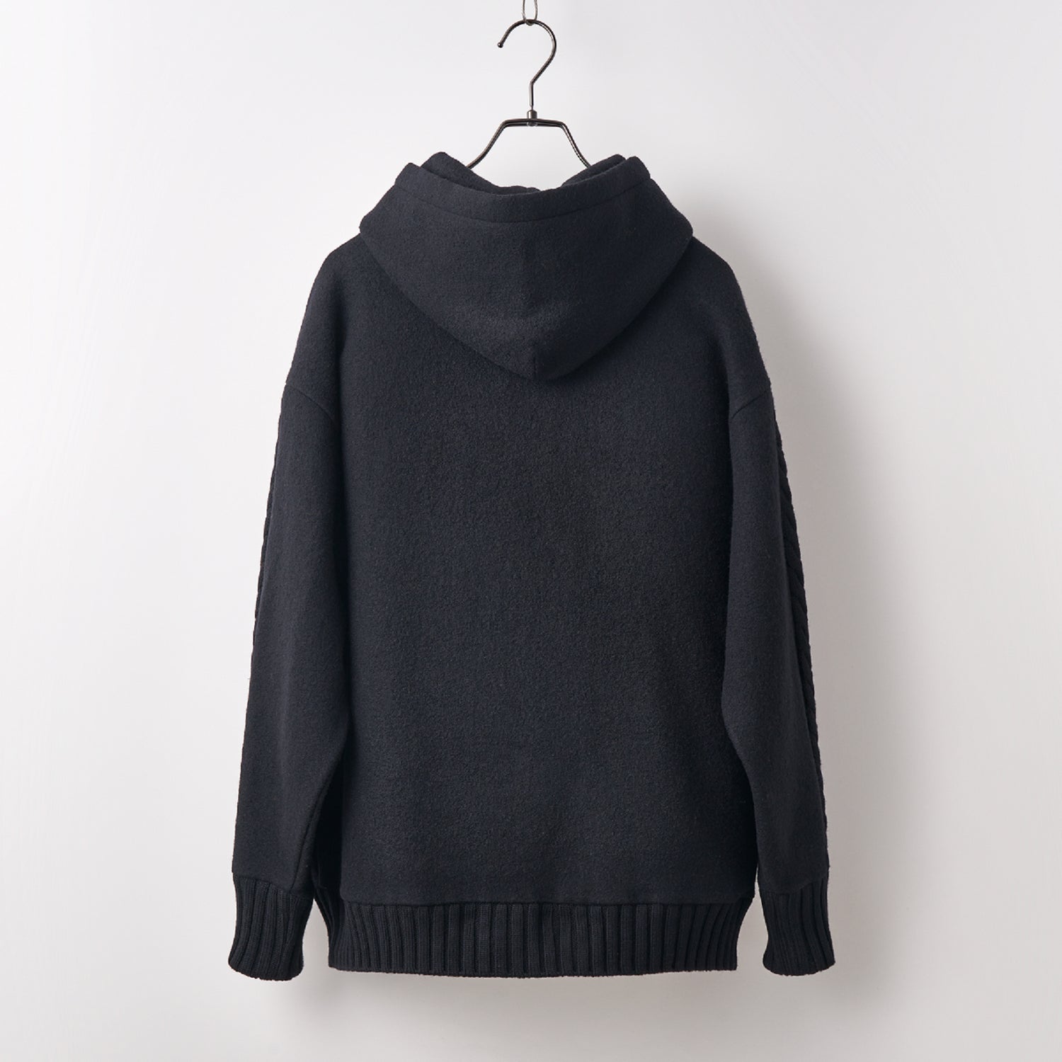 Wool felt cable hoodie Black