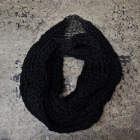 KNITTING LEATHER SNOOD カラー：ブラック