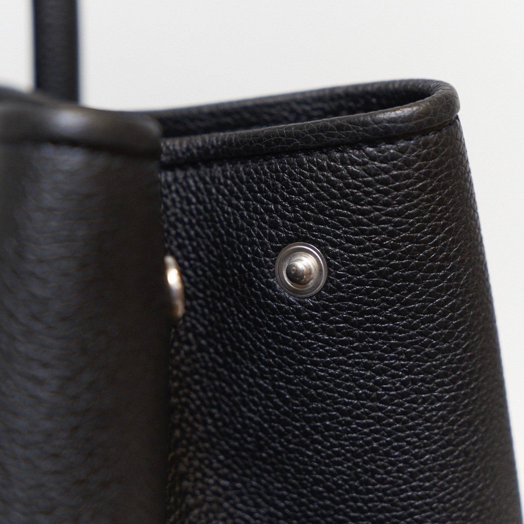 【受注終了】 Cisei + h  x  THE BAR  シュリンクレザー トートバッグ