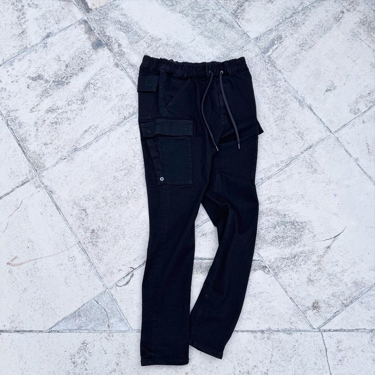 「DERANGE（デランジ）」ONE WASH DENIM CARGO SKINNY PANTS