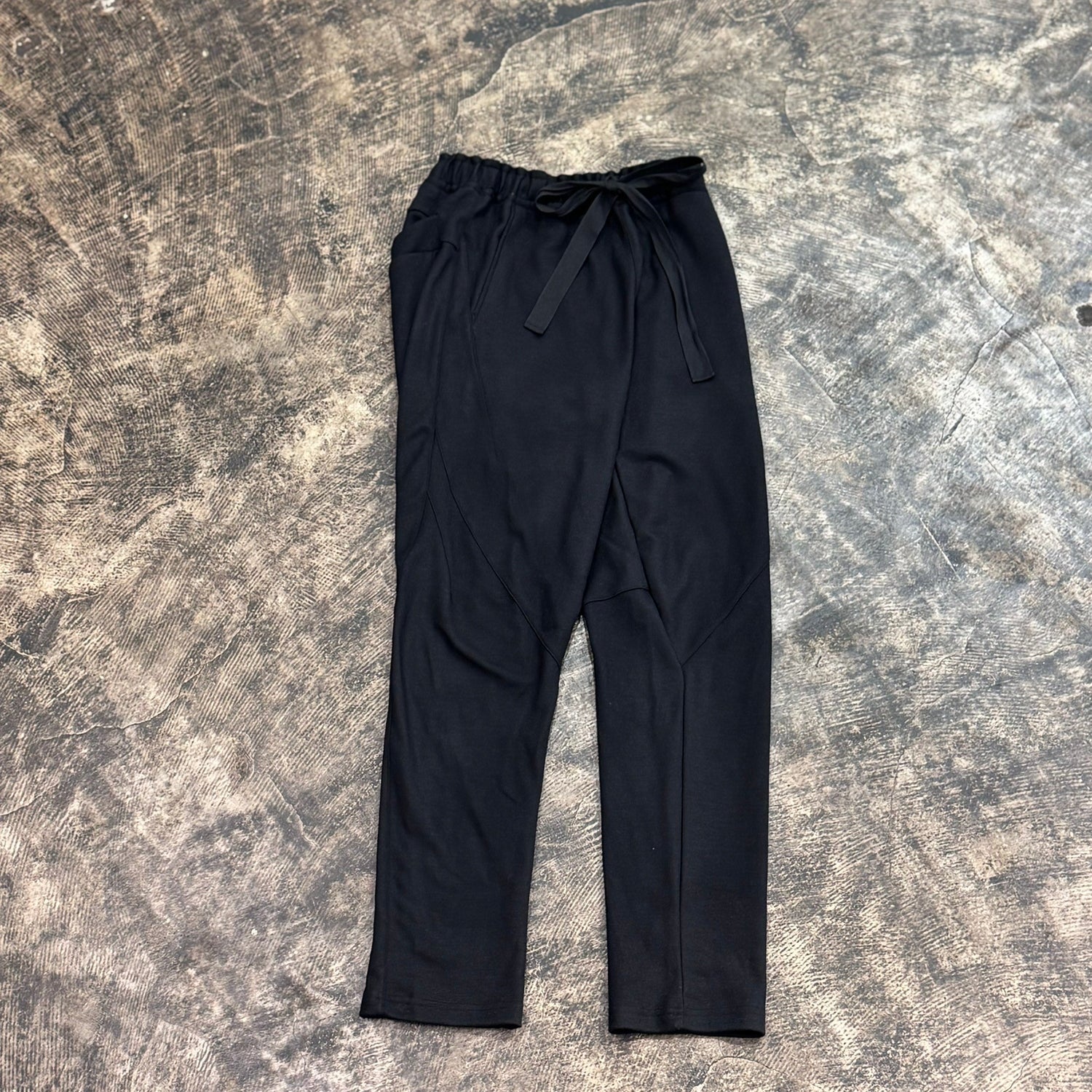 Ergonomic pants「Valmy（ヴァルミー）」