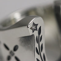 Laurel Horseshoe Ring Diamond