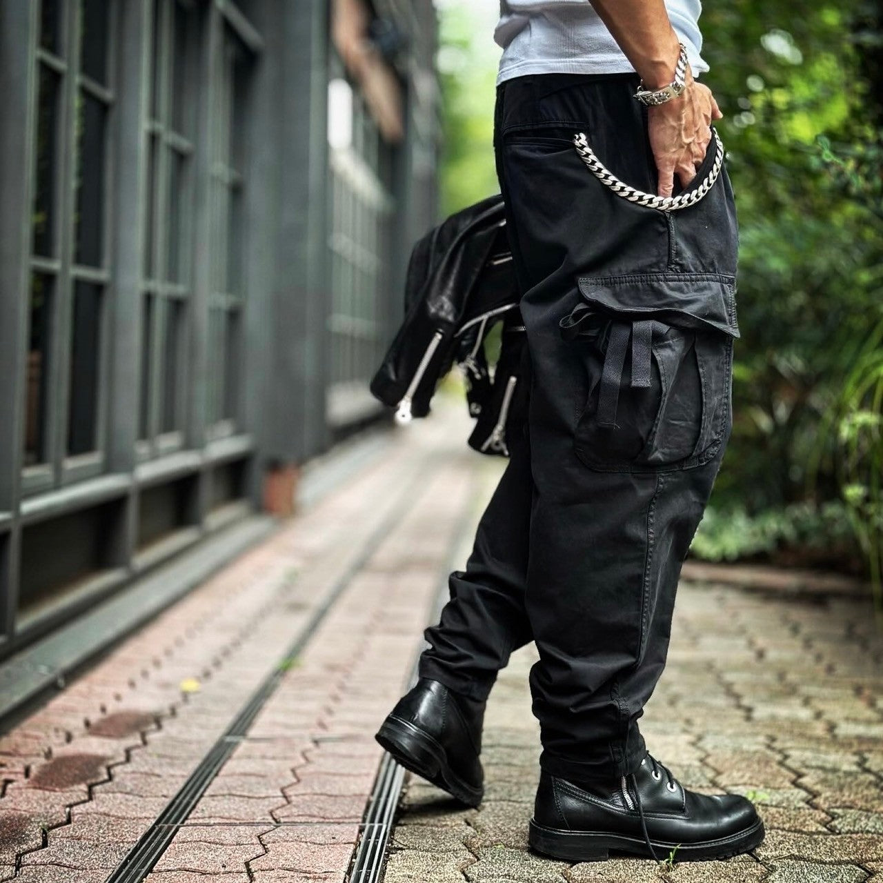 MILITARY CARGO PANTS – THE BAR