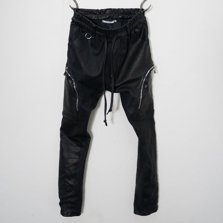 ML3086 STRETCH LAMB LEATHER DEVICE CARGO PANTS