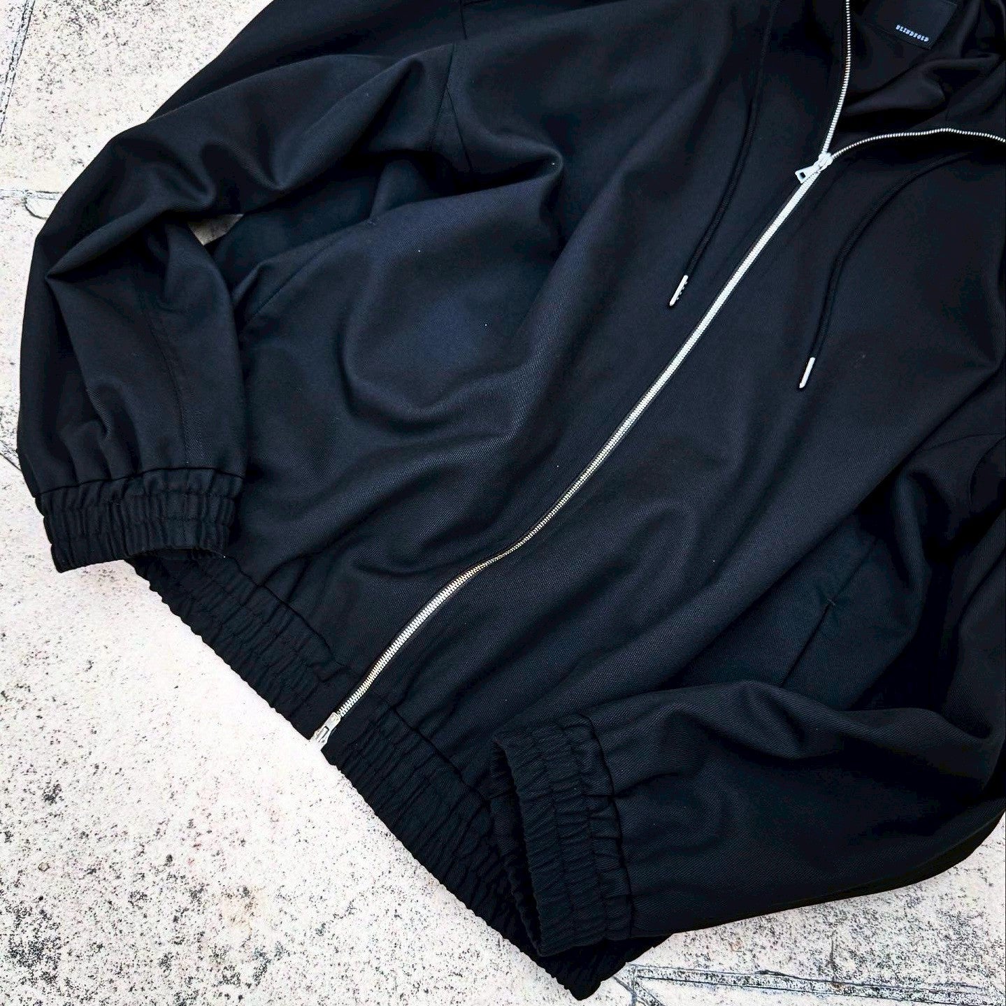 「SLIVER（スリバー）」TWR KERSEY ZIP-UP PARKA BLACK