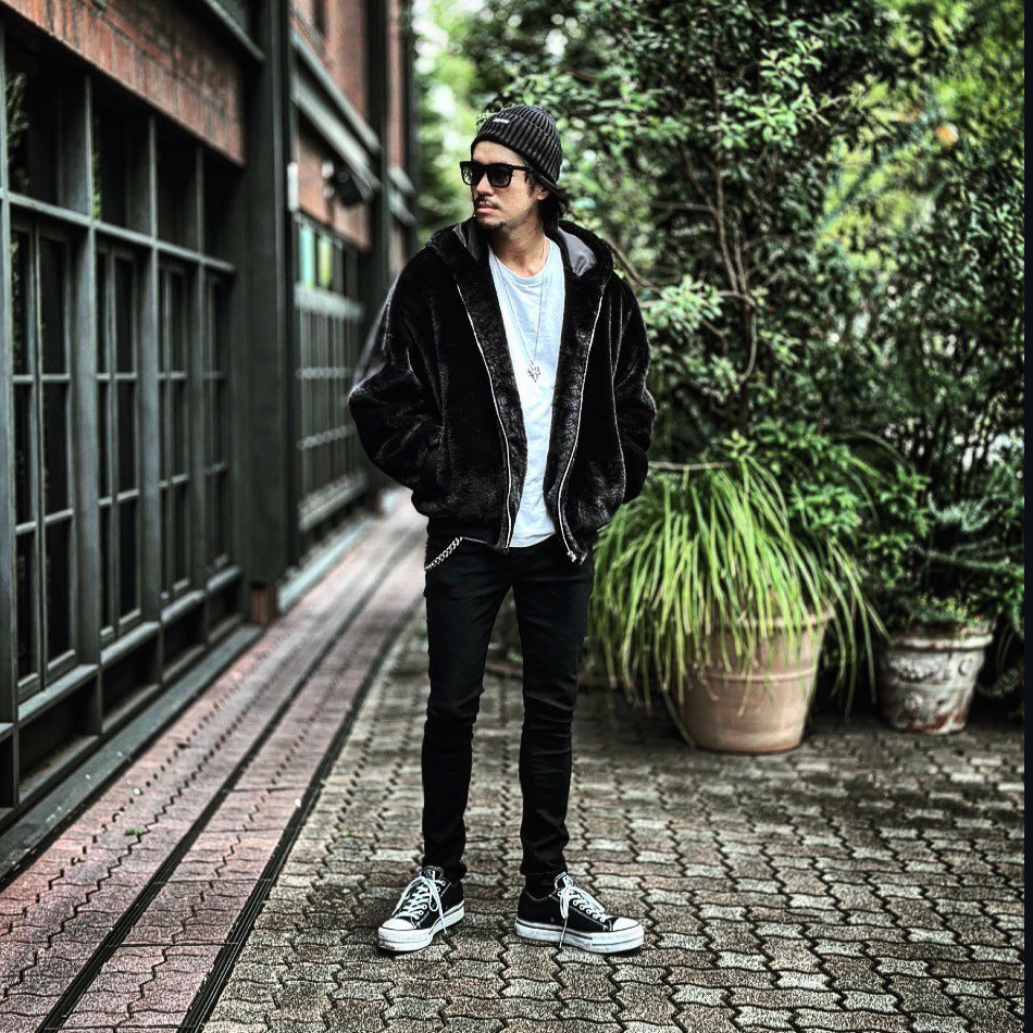 THE BAR別注フェイクミンクフード付ブルゾン「MOUSSES（ムース）」#ブラック