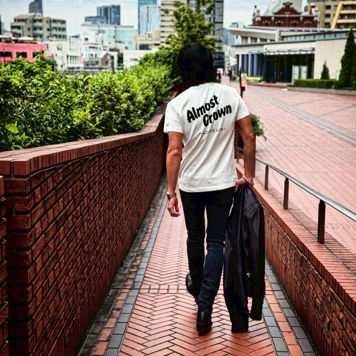 TMT×Joseph Szabo】DRY COTTON S/S TEE （girl） ホワイト – THE BAR
