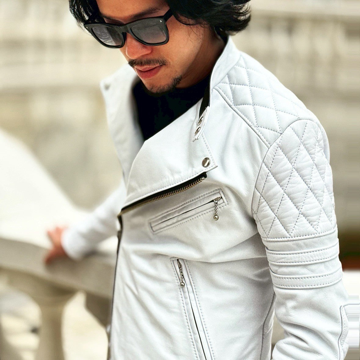 THE BAR限定&着数限定販売】 WHITE COW LEATHER Ver. WHITE