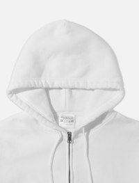 BEEFY PARKA DAMAGED  Carissa