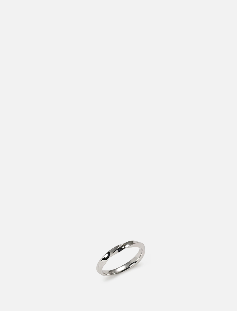 Twist Ring